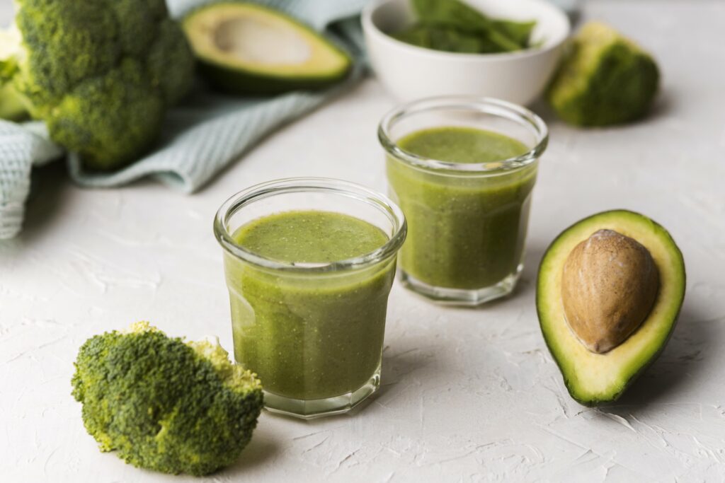 Avocado smoothie to lose belly fat